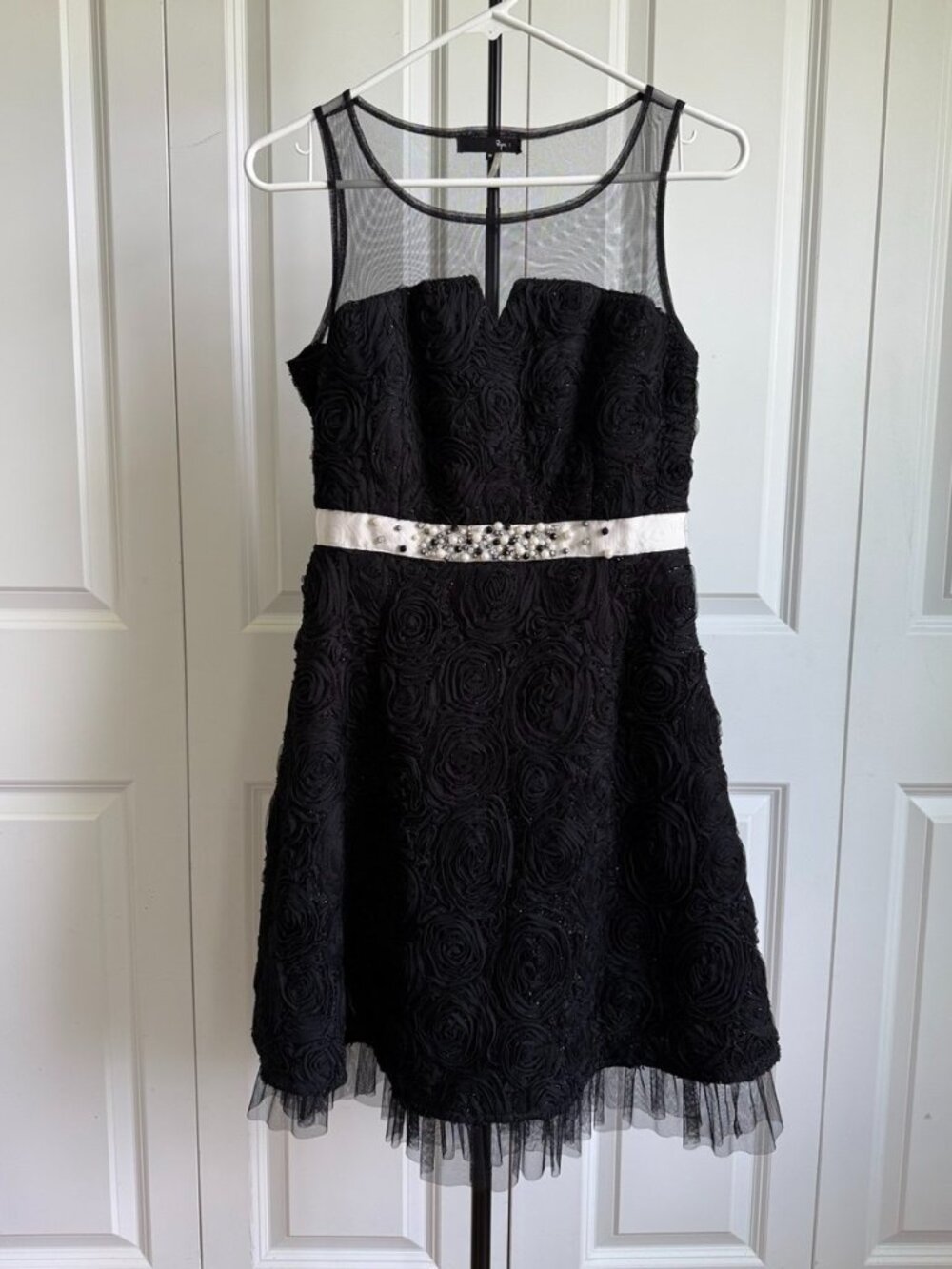 Ryu Anthropologie Black Rosette Tulle Fit & Flare Cocktail Party Dress S